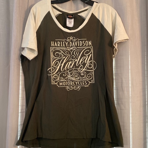 Harley-Davidson Tops - Harley Davidson women shirt xl
